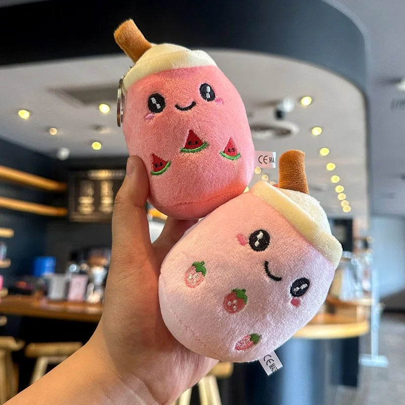 Bubble Tea Plüschtier mit Schlüsselanhänger – Mini Milchtee-Kissen in Hasenform – Weiches Kuscheltier für Kinder & als Geschenk
