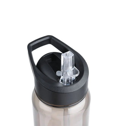750ml Sport-Trinkflasche mit Strohhalm – Auslaufsicher & BPA-frei